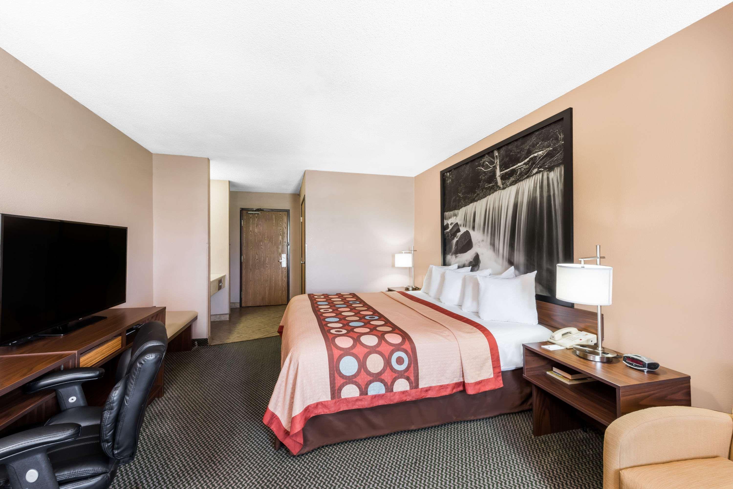 Super 8 By Wyndham Winfield-Quail Ridge Area Hotell Eksteriør bilde